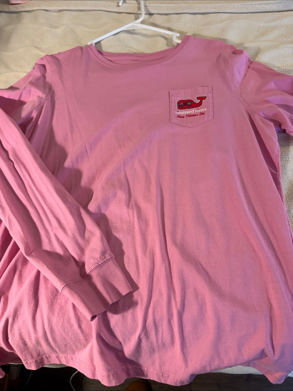 Vineyard Vines  Long-Sleeve Pocket Tee in Bubblegum Pink